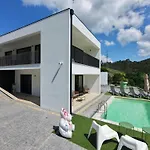 Paioryna - Moradia Num Local Tranquilo Casa de Férias *