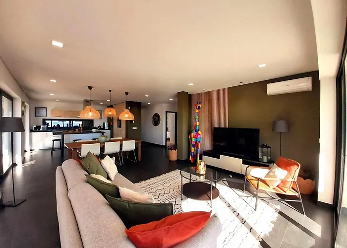 Paioryna - Moradia Num Local Tranquilo * Vila Verde (Braga)